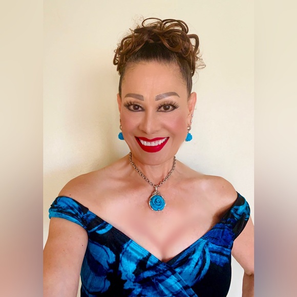 Meet your Posher, Virginia - Picture 4 of 4